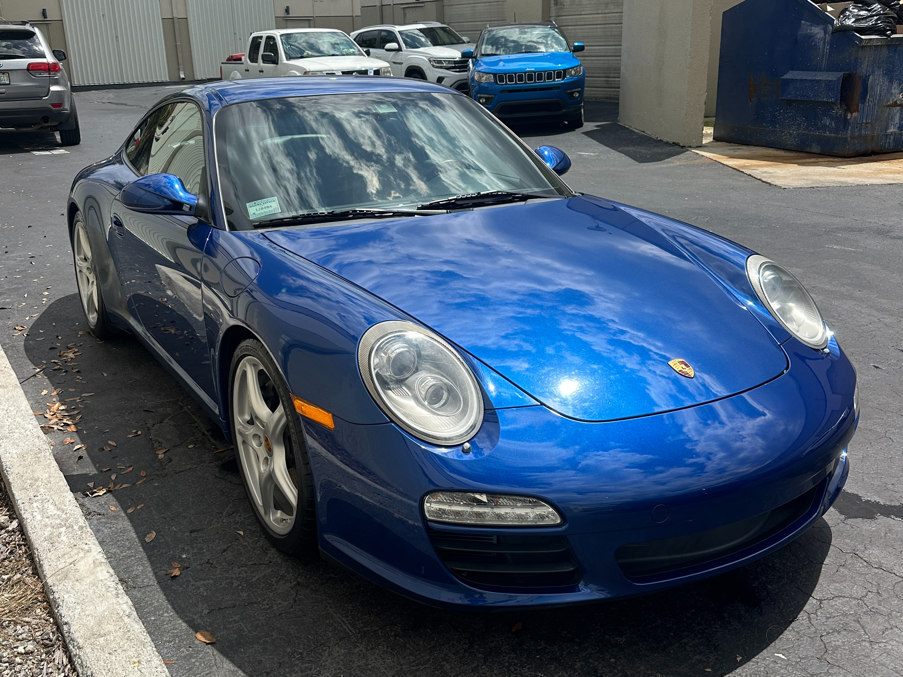 Professional exterior car detailing result in Miami FL — showroom finish