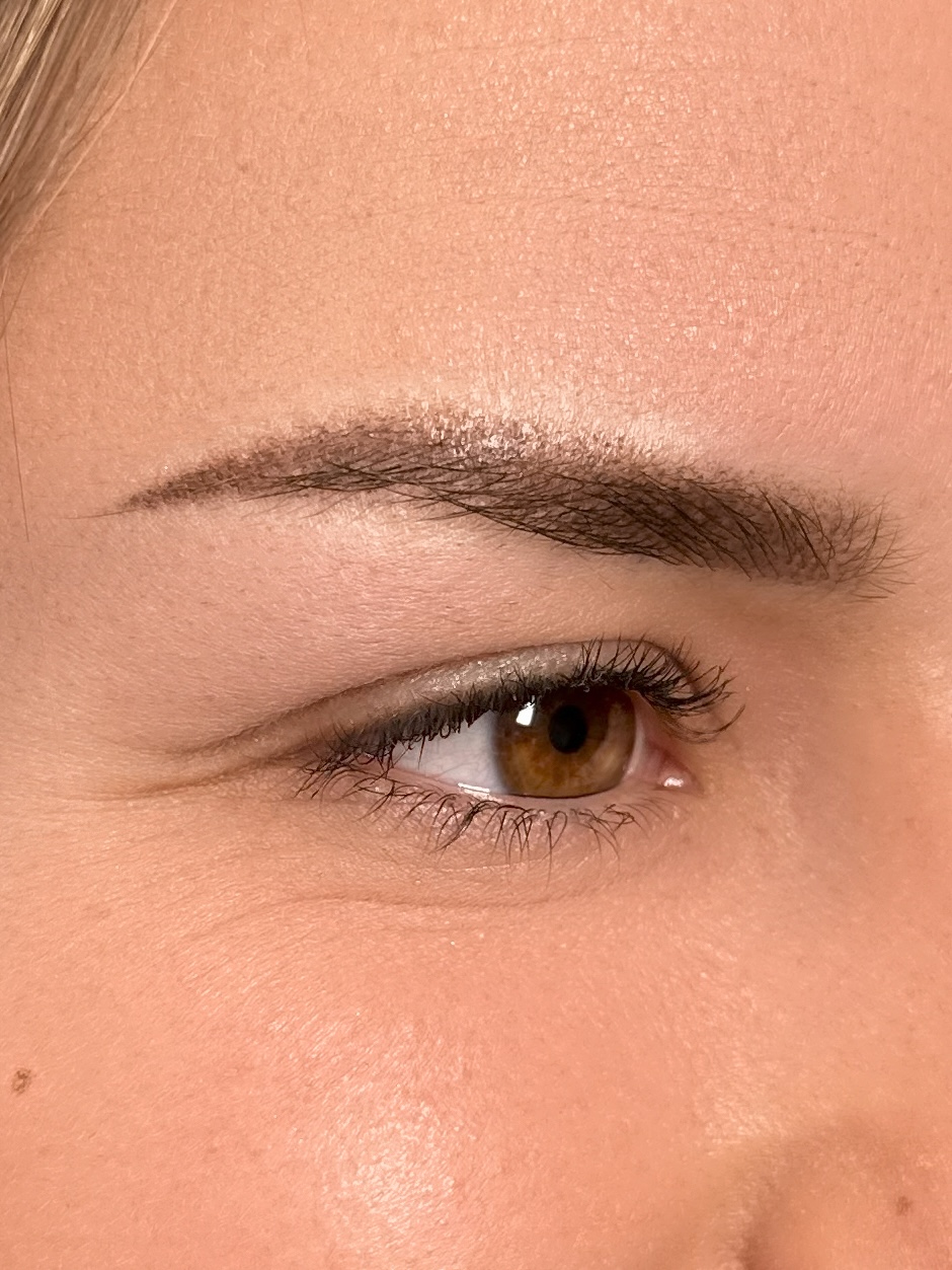 Avant après maquillage permanent