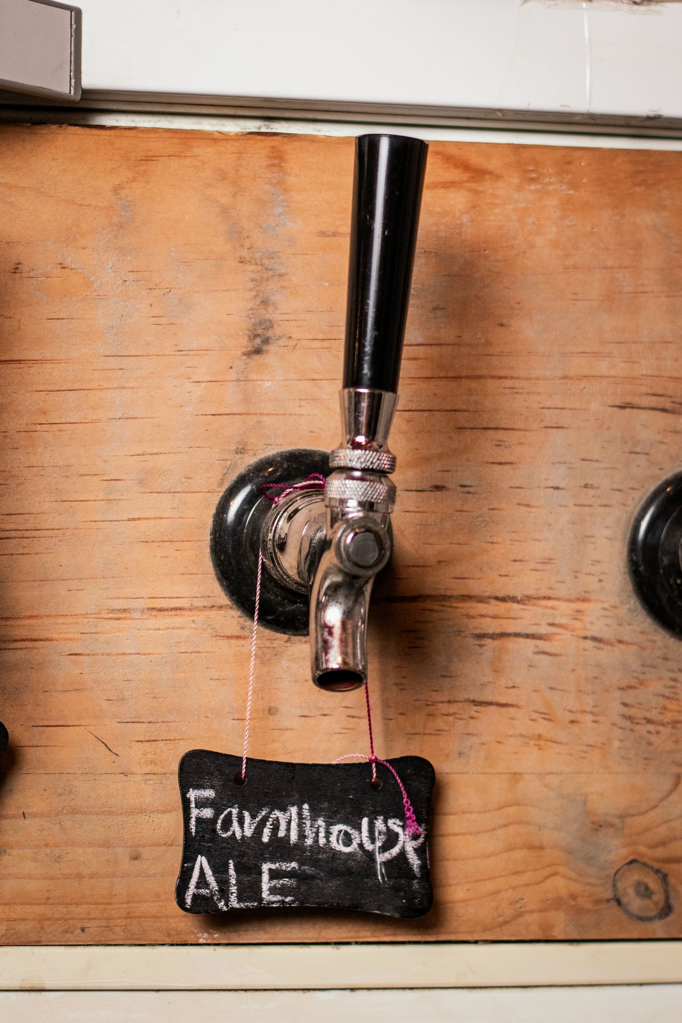 Farmhouse Ale craft beer tap at La Independiente