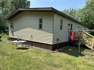 {{ custom_values.service_1 }} in {{custom_values.area_2})