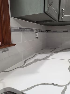 {{ custom_values.service_4 }} in {{custom_values.area_5})