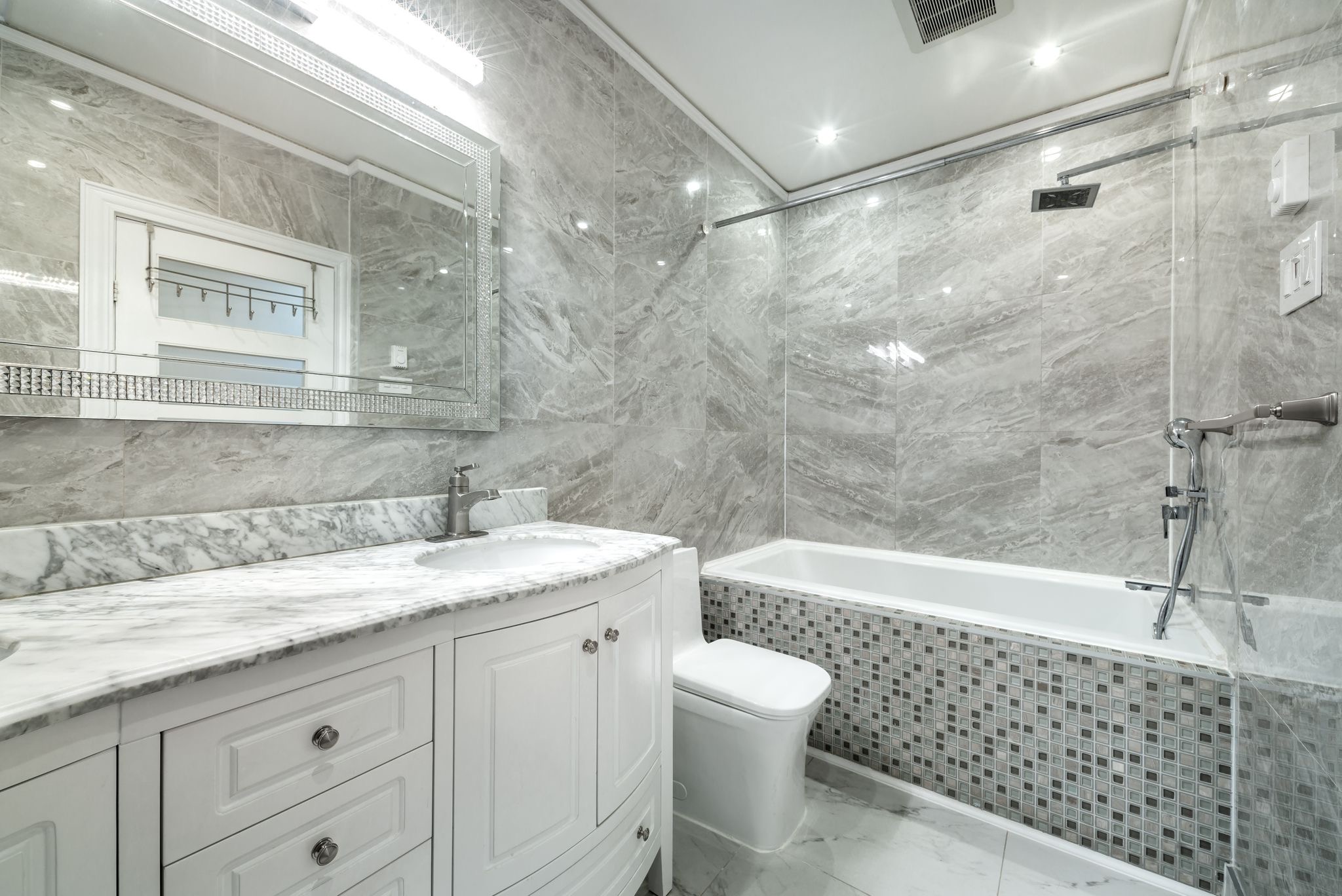 Interior decor project image 16