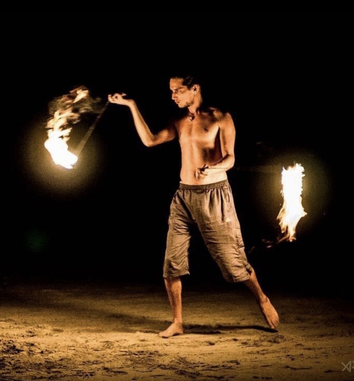 Julian Golcher fire dance