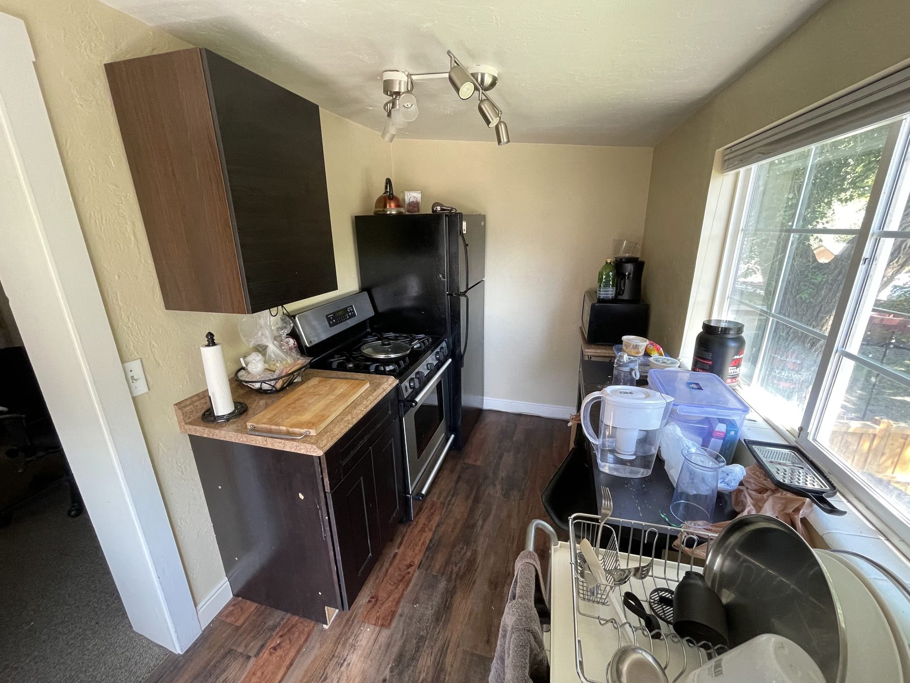 Unit 4 kitchen before