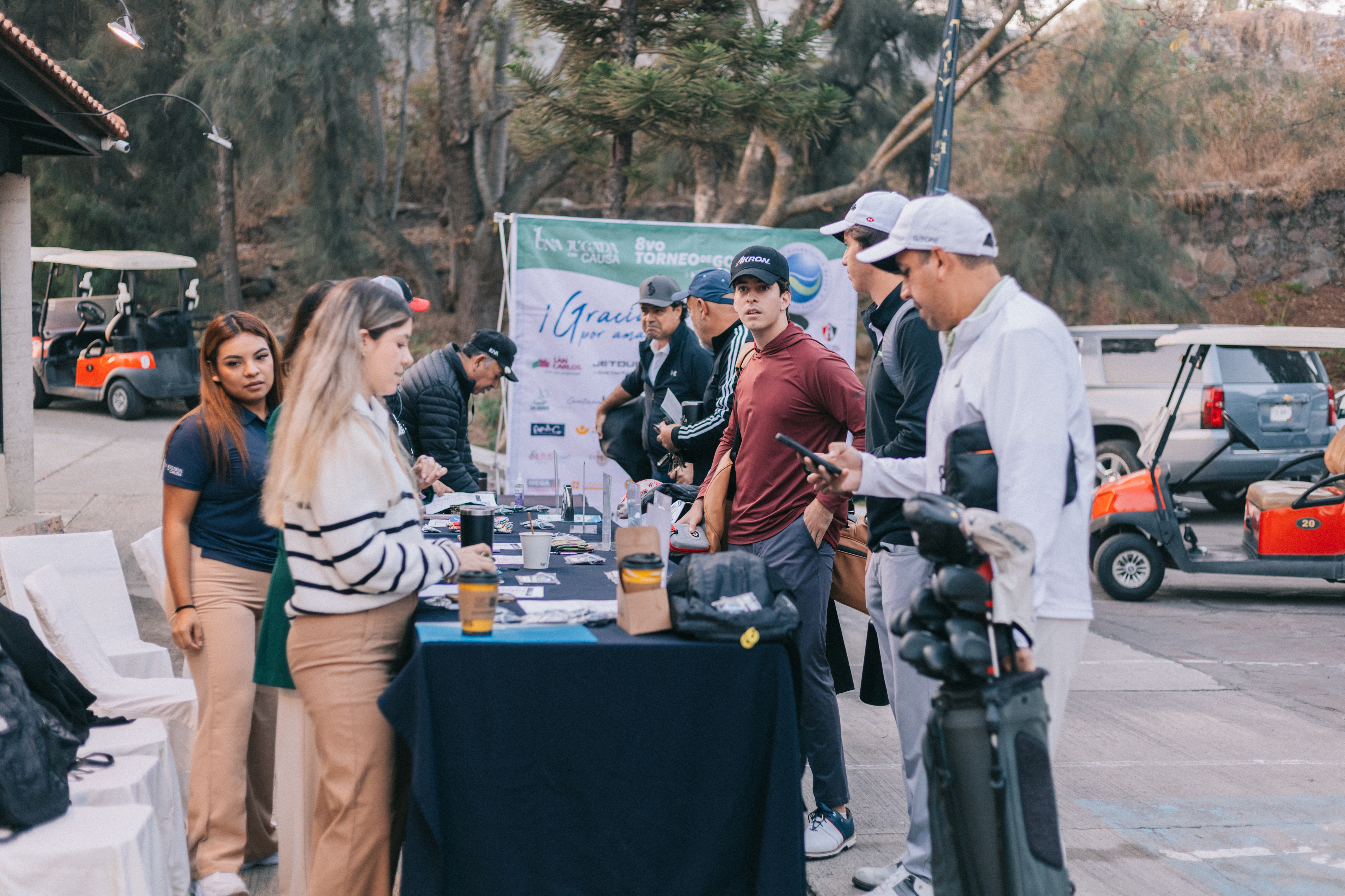 Foto golfistas en torneo de CANICA 
