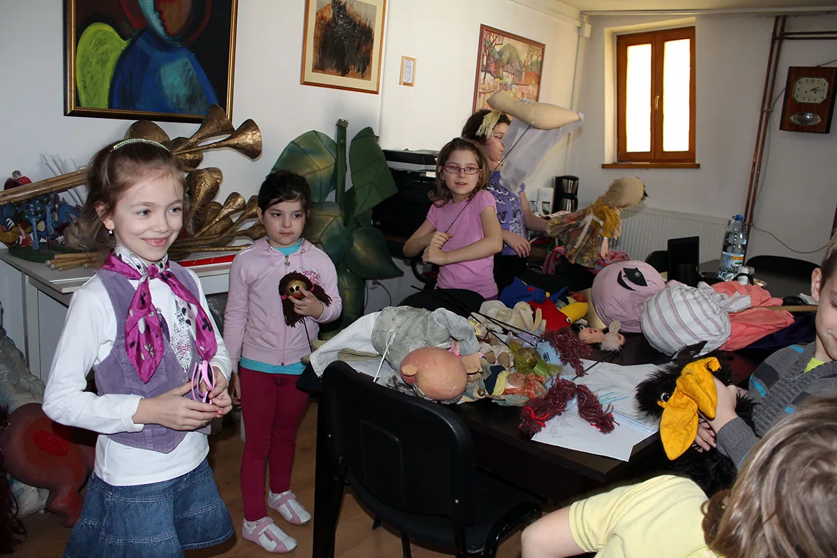 Kép a gyülekezet bábcsoportjának történetéből (6/7)