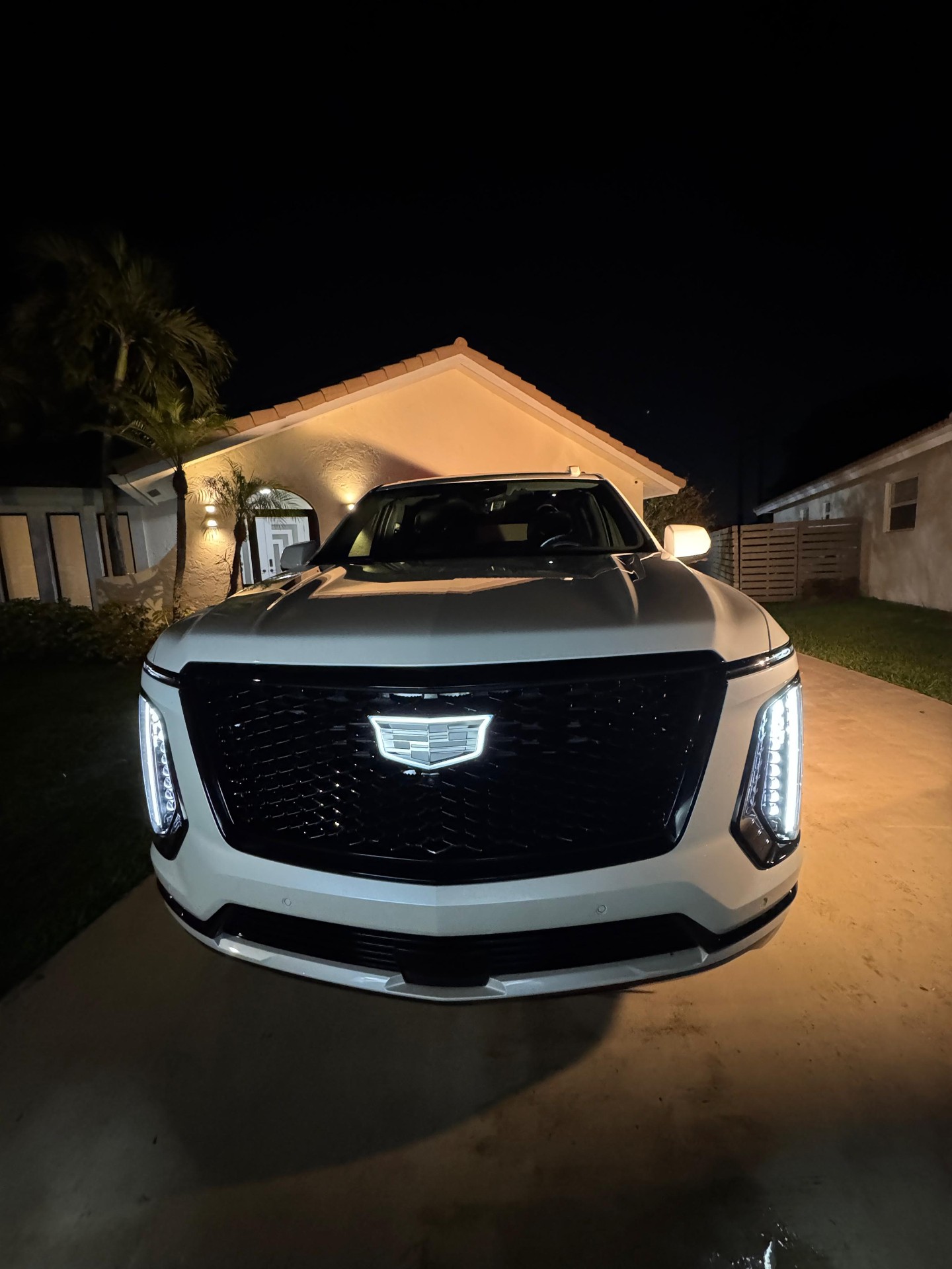 Freshly detailed Cadillac Escalade - Desert Best Mobile Detailing Surprise AZ