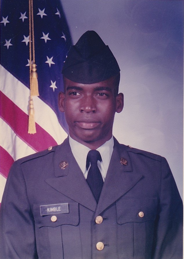 Dewayne Kimble in U.S. Army dress uniform
