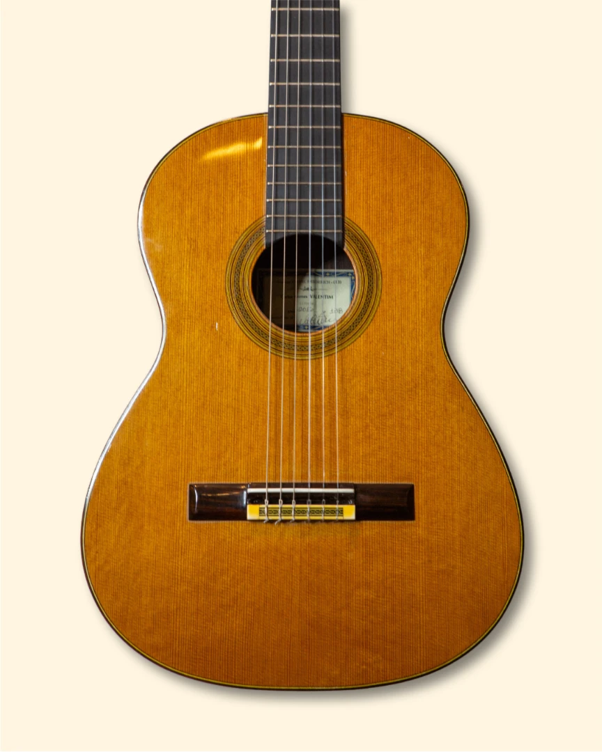 2016 Carlos Valentim front