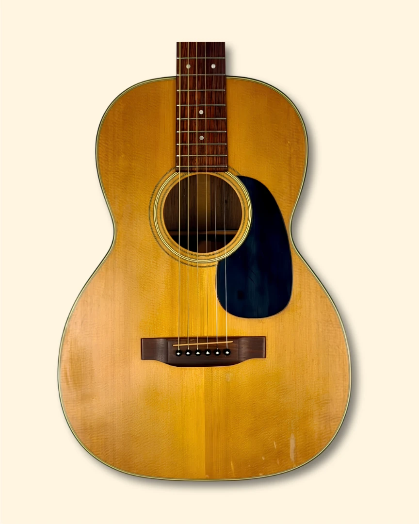 1976 Martin 00-21 front