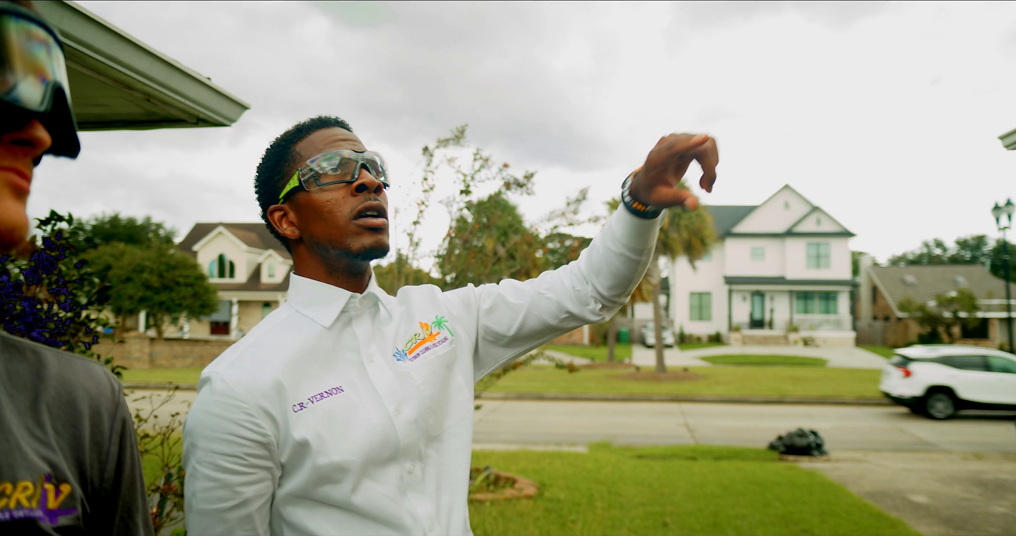 CR/V pressure washing professional serving Greater New Orleans