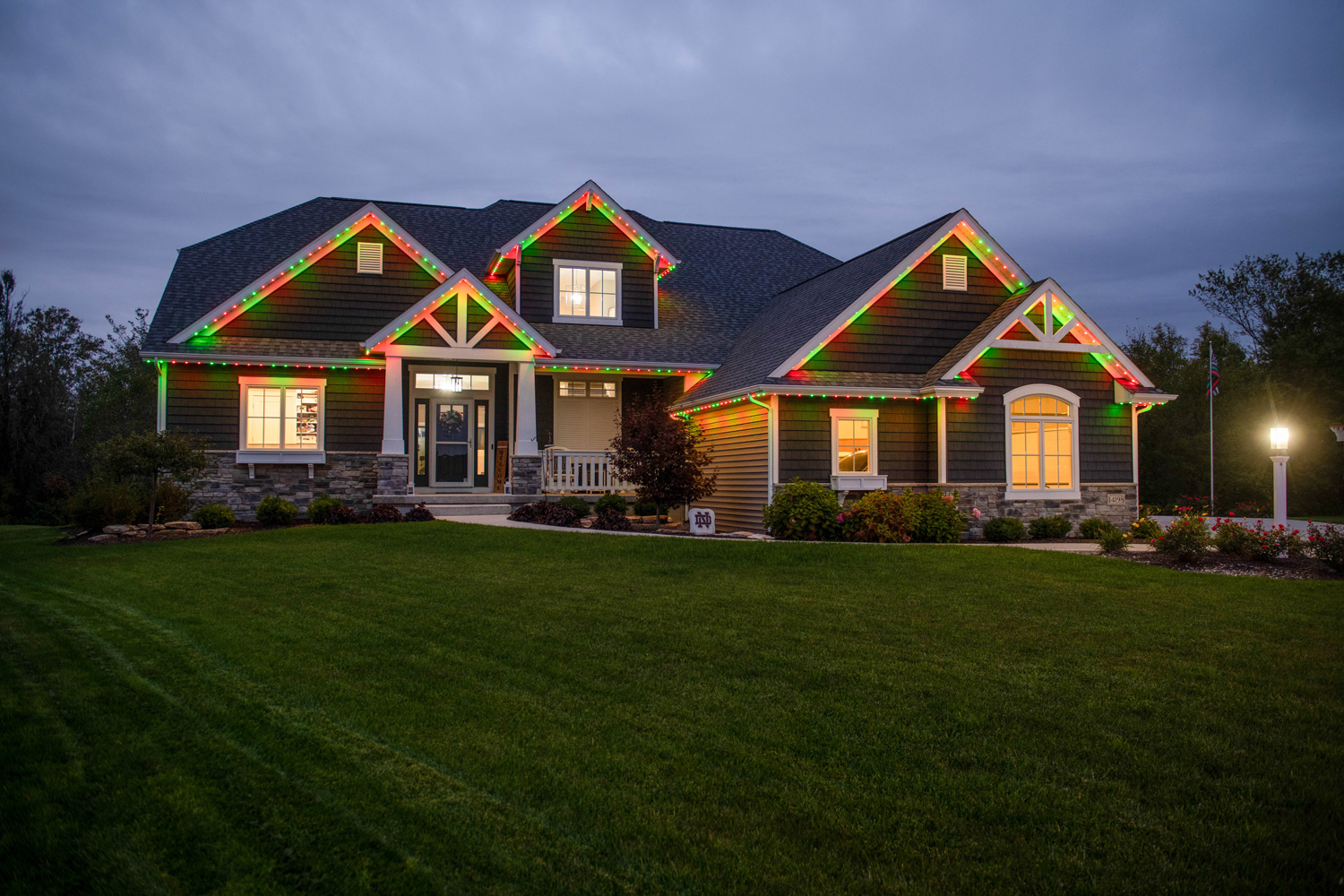 Residential permanent LED lighting install 4
