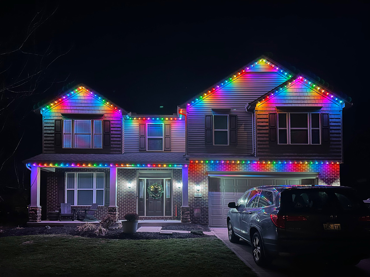 Residential permanent LED lighting install 7