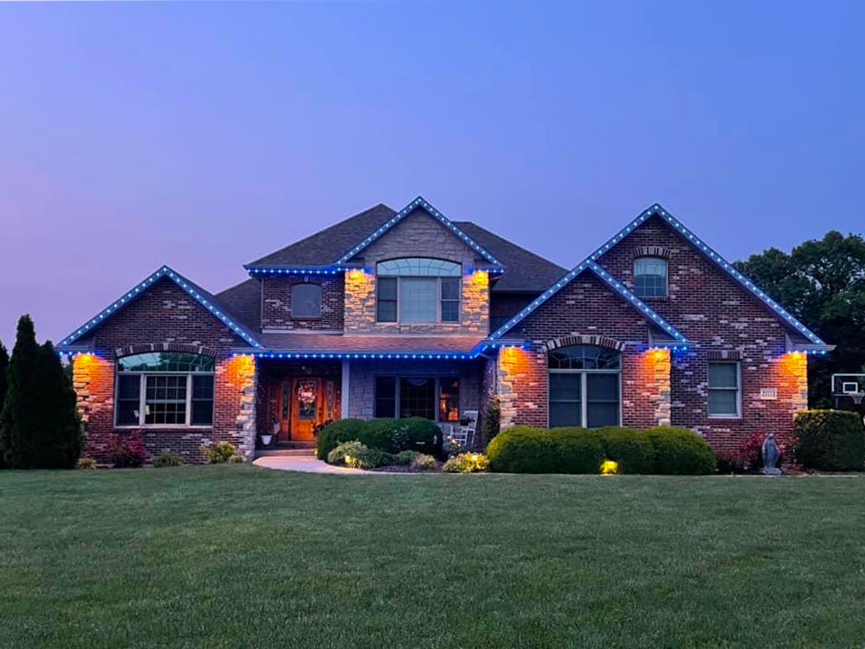 Residential permanent LED lighting install 3