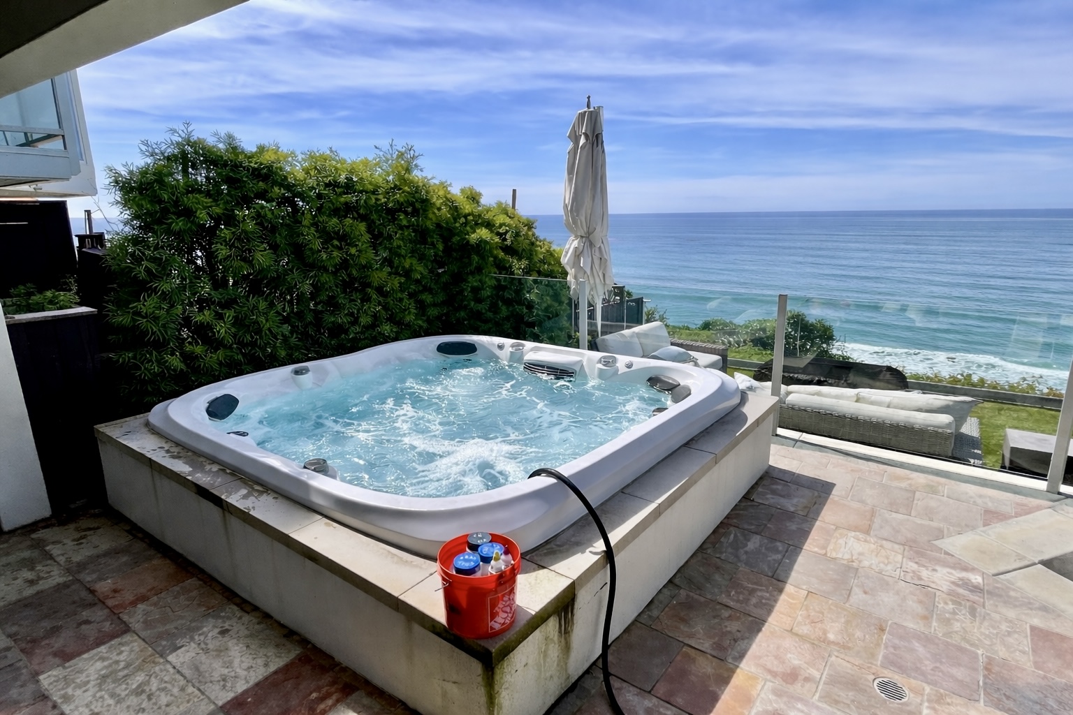Hot tub repair in Carlsbad, CA