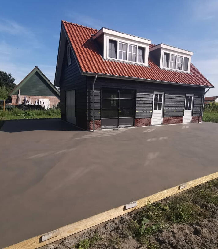 woning terras cementdekvloer