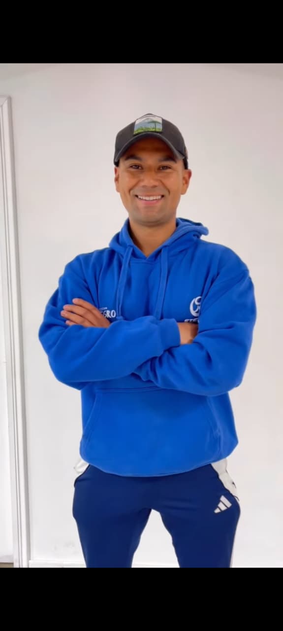 Arturo Ahumada, kinesiólogo Reintegro
