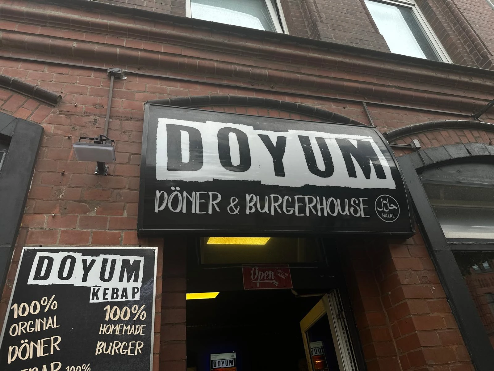 Doyum Burgerbote Menü und Ambiente Hannover