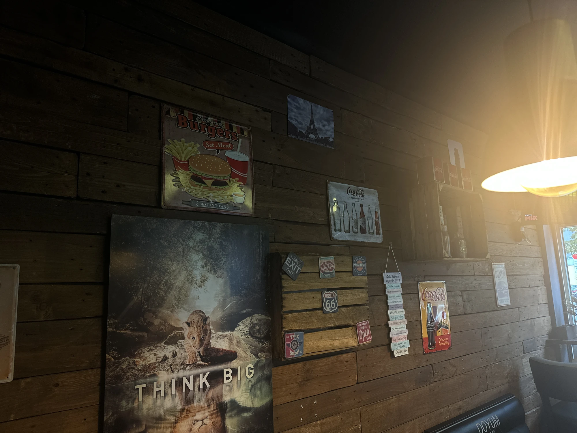 Doyum Burgerbote Menü und Ambiente Hannover