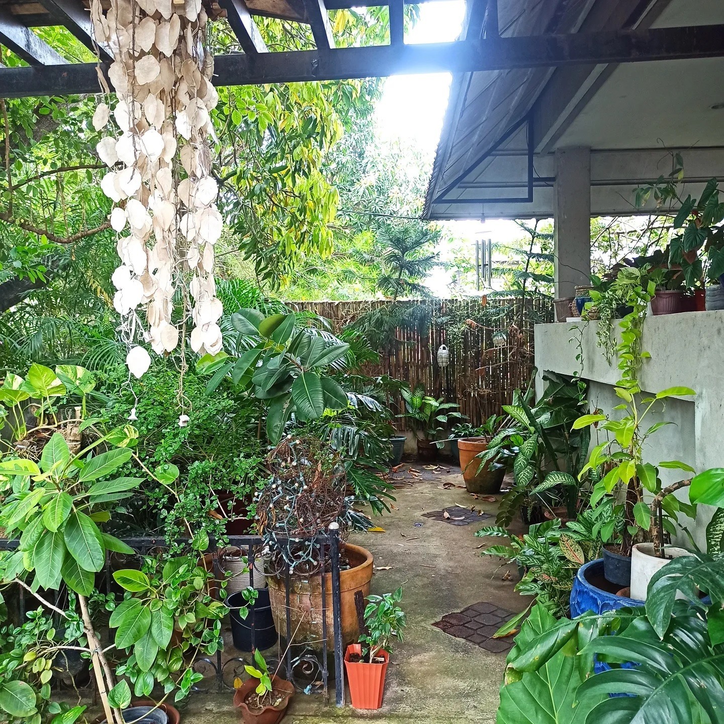 Design Concept Metro Manila