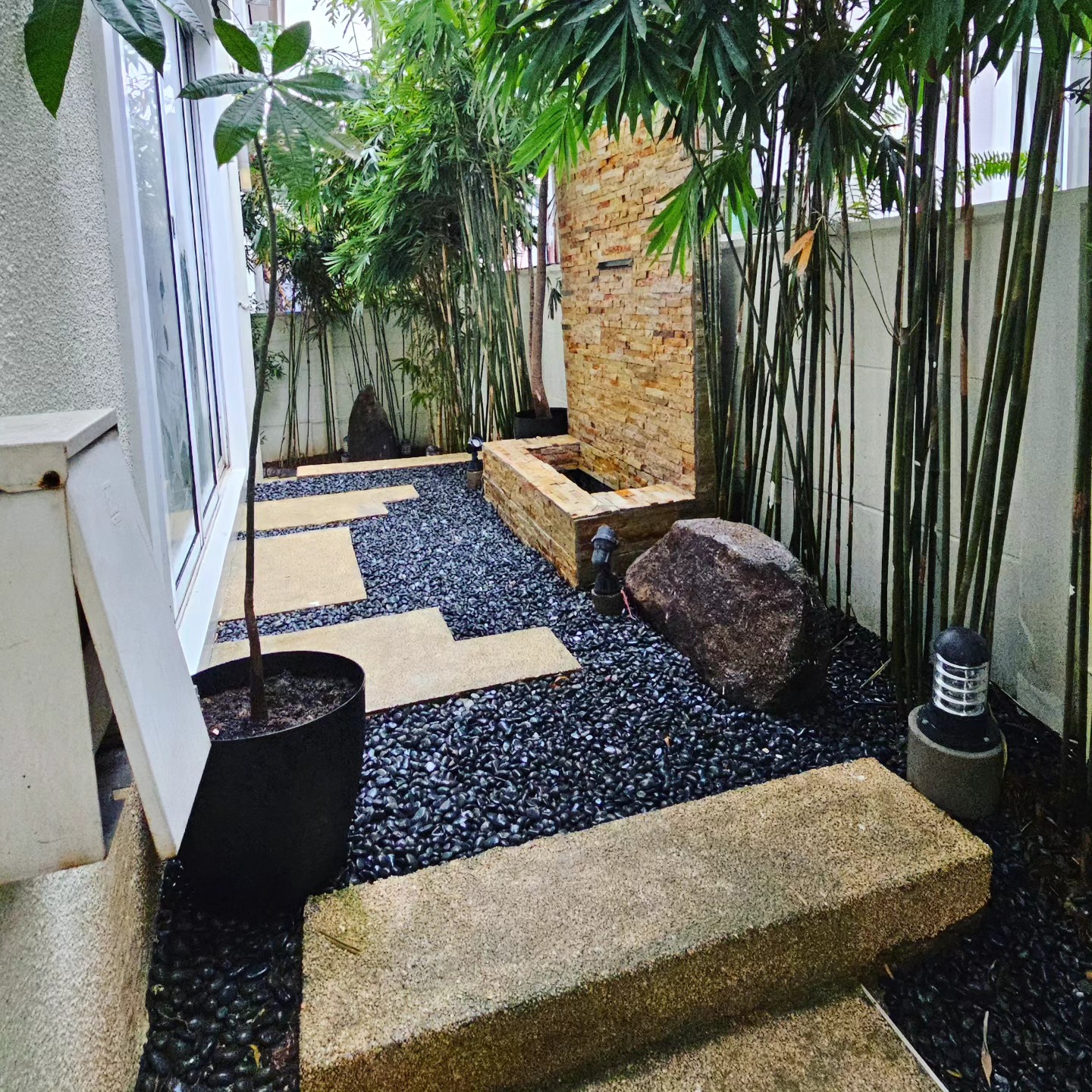 Full Garden Landscape