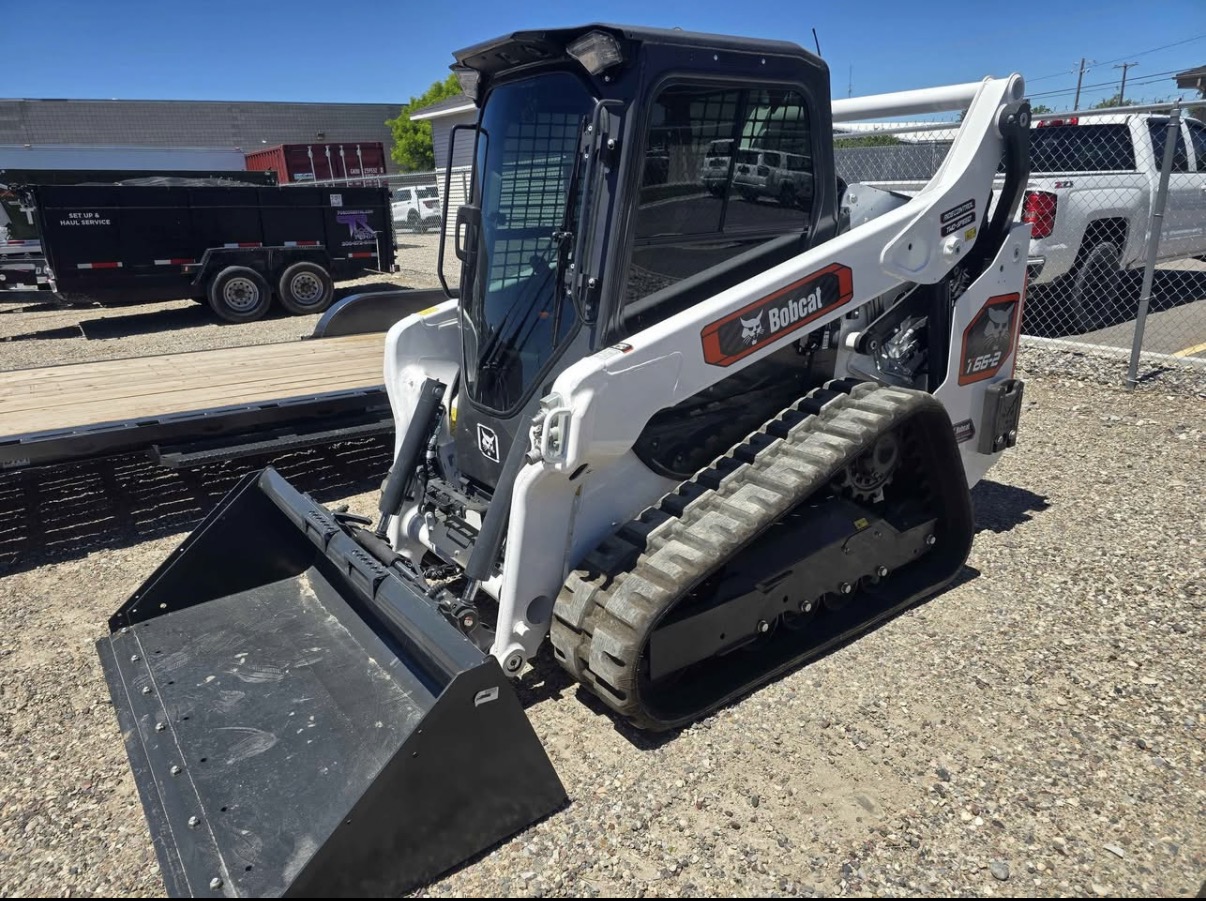 Bobcat T66