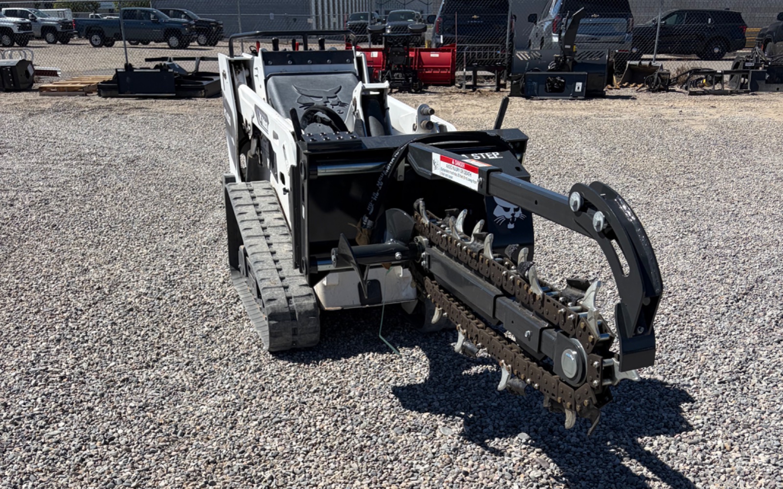 Bobcat Mini Skid Trencher