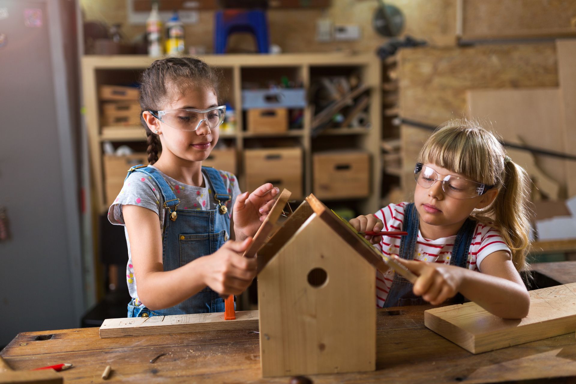  Holiday Woodcrafts
