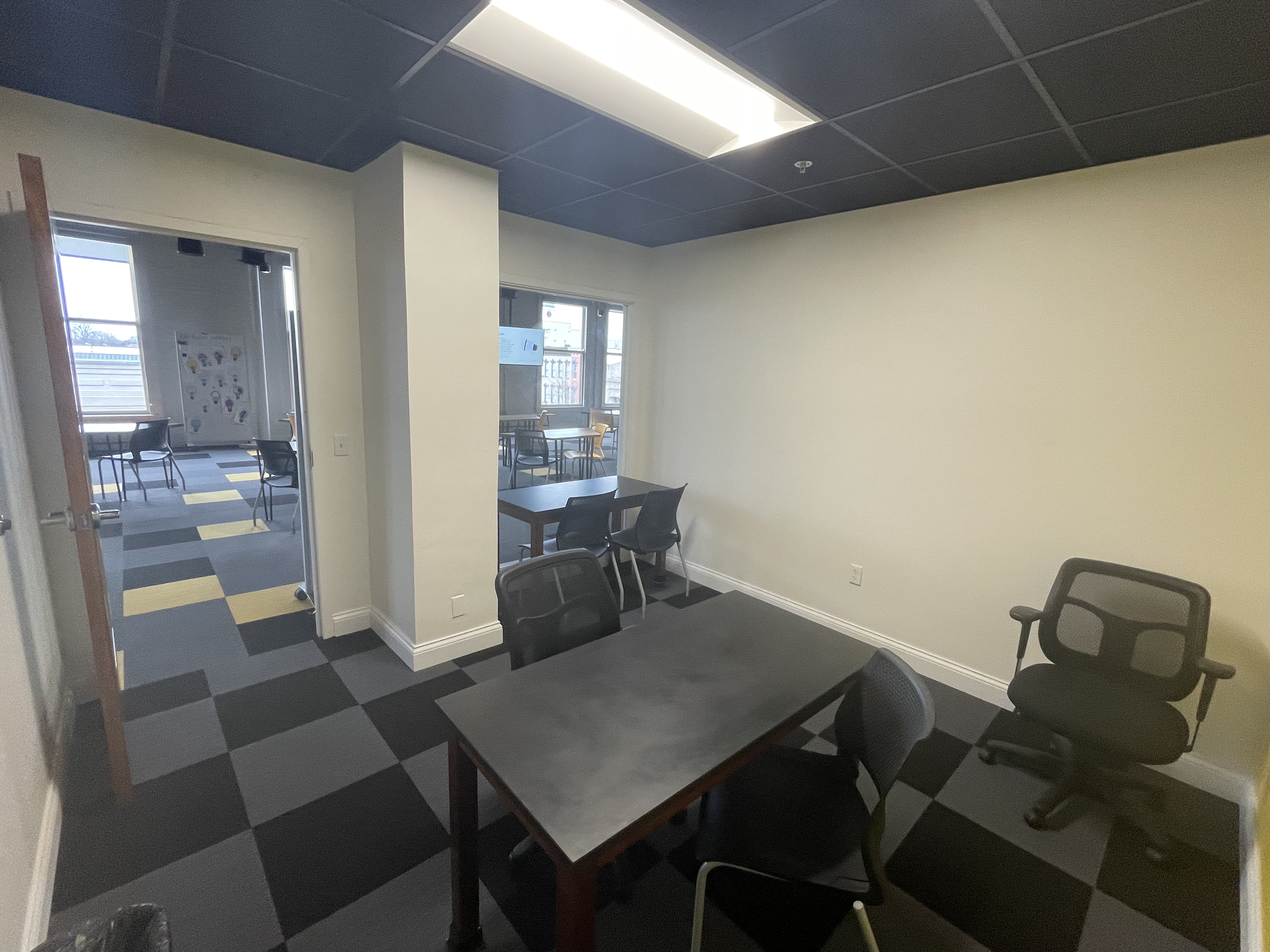 Photo of Suite 4