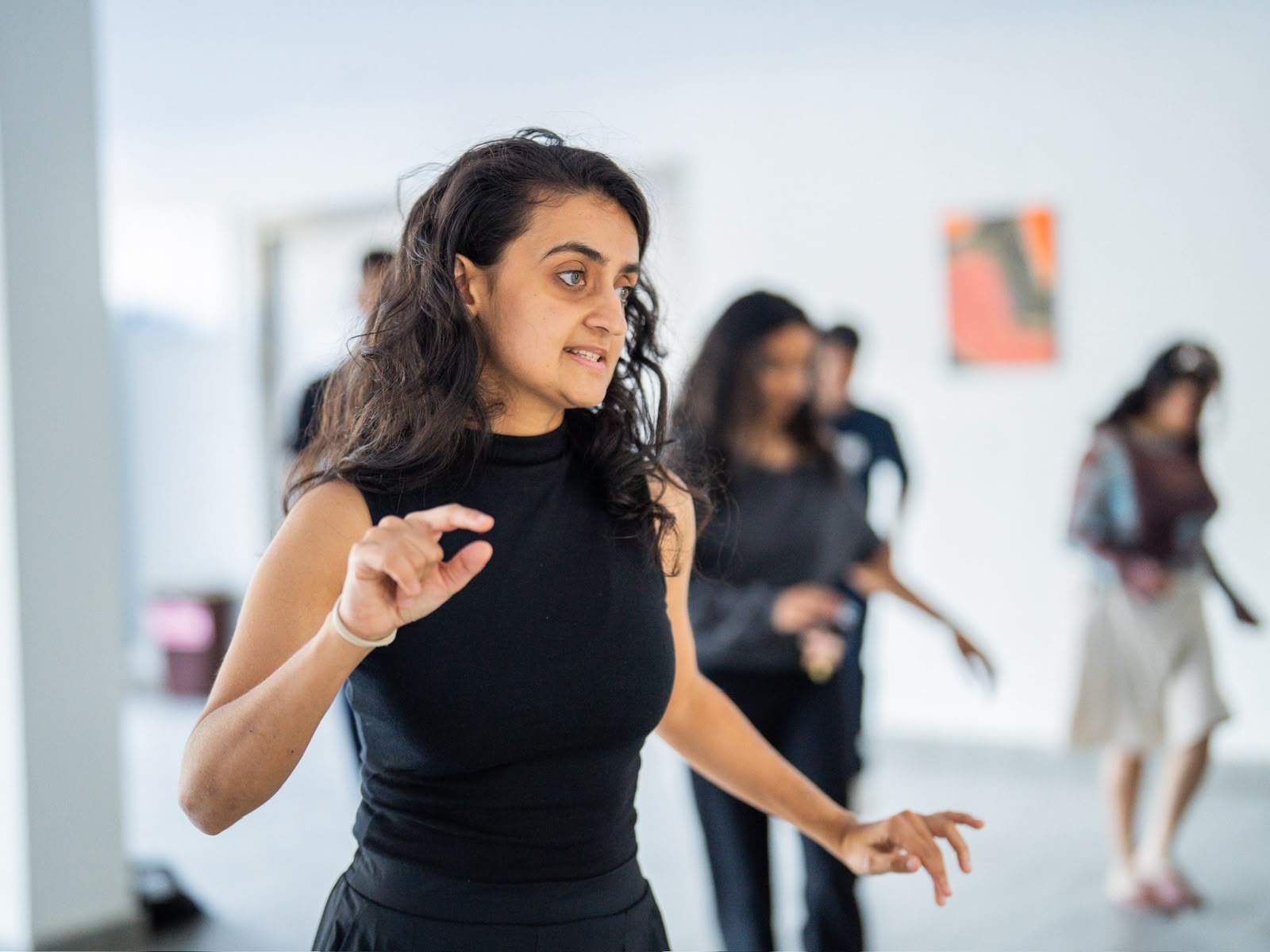 Matangi Swaminathan teaching a dance class