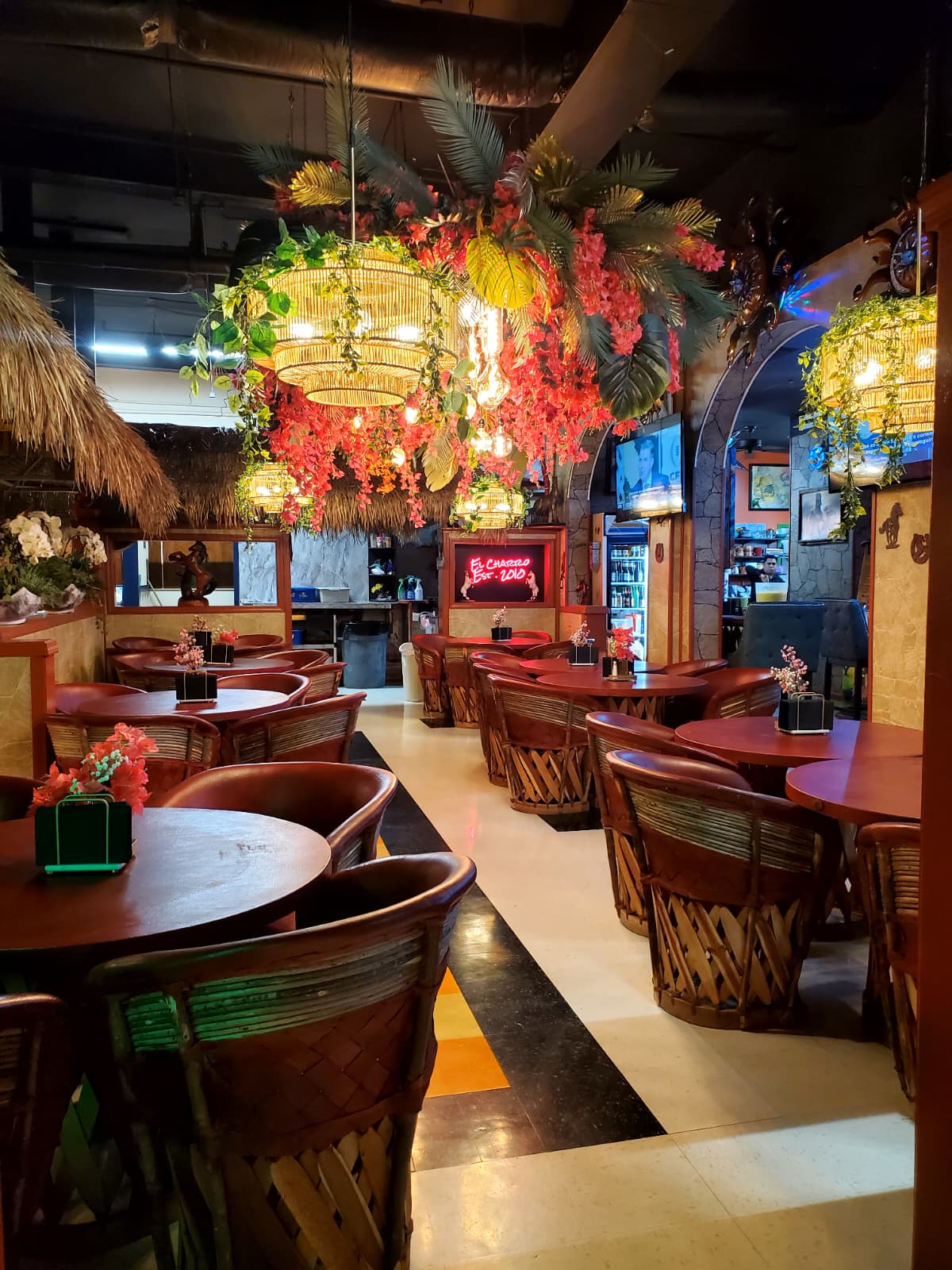 Interior El Charro