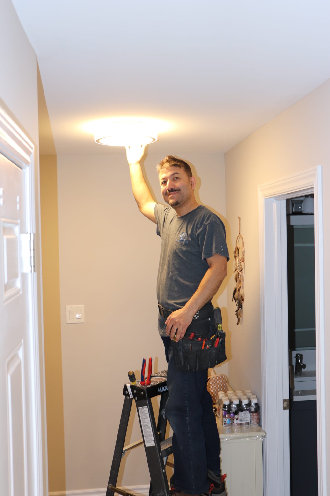 Kevin Electric licensed electricians serving Ottawa