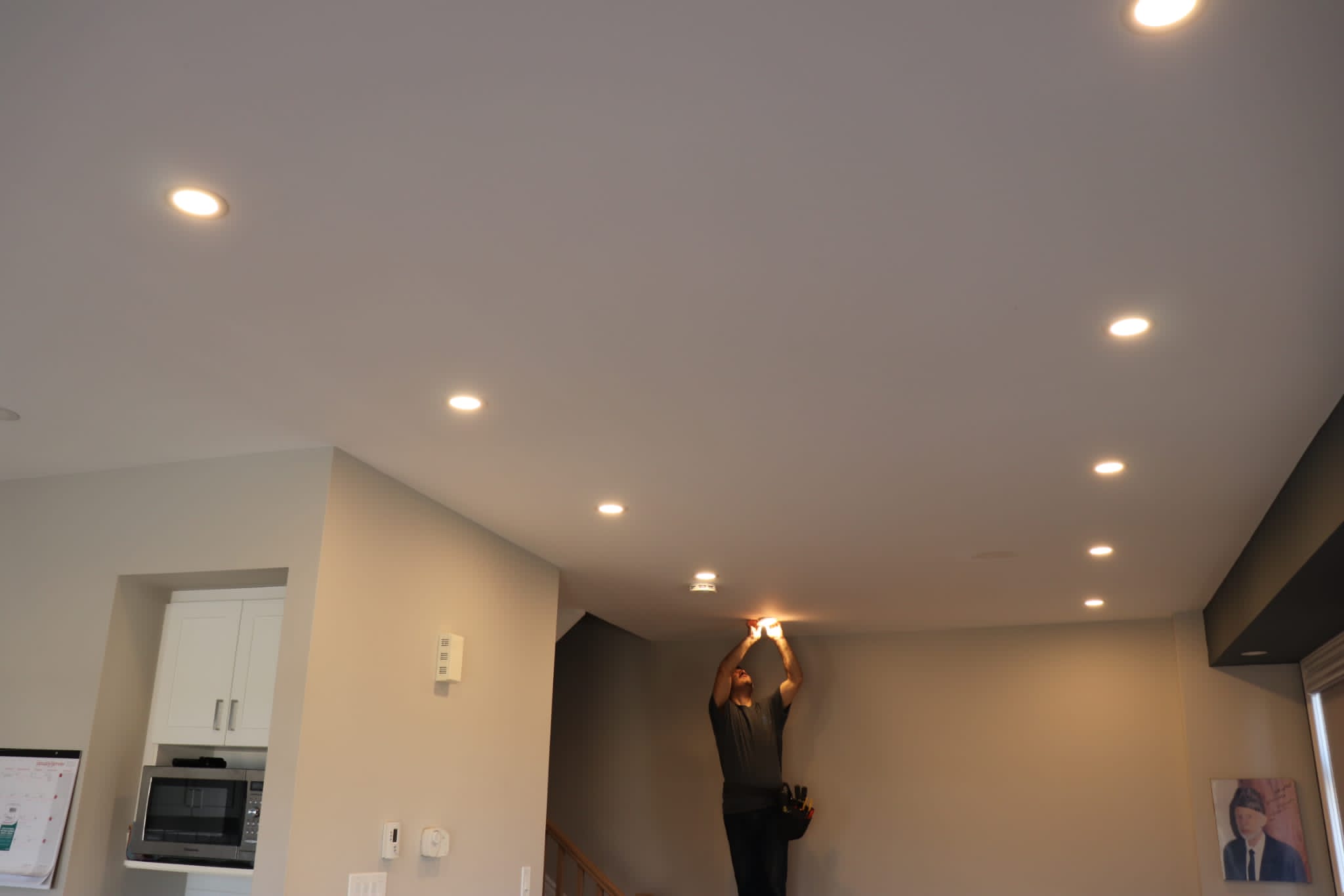 Licensed electrician installing pot lights in Ottawa