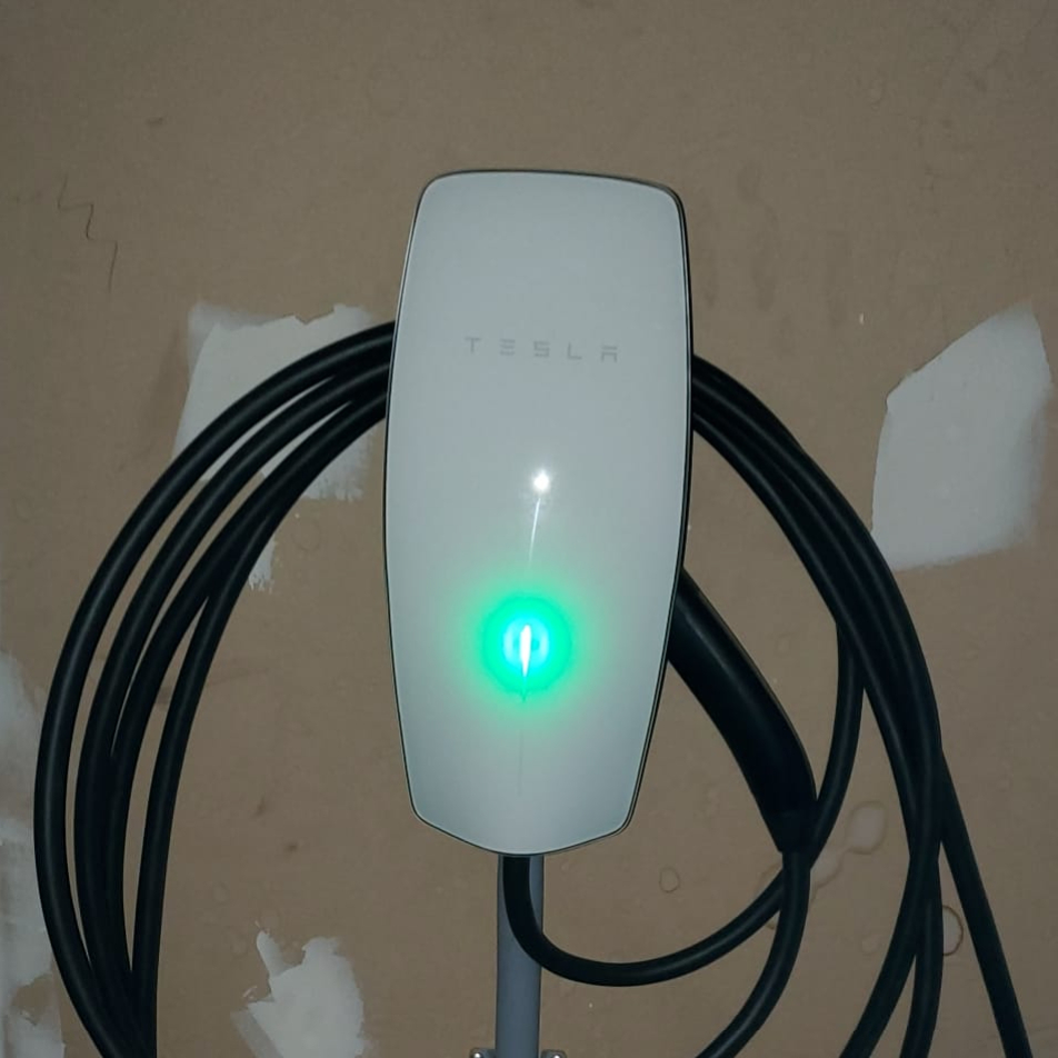 Kevin Electric EV charger installation Ottawa