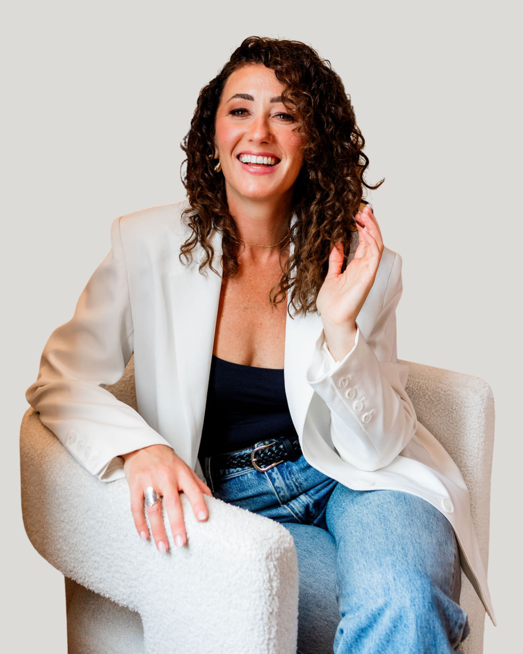 Mira Claudia, mindset business coach