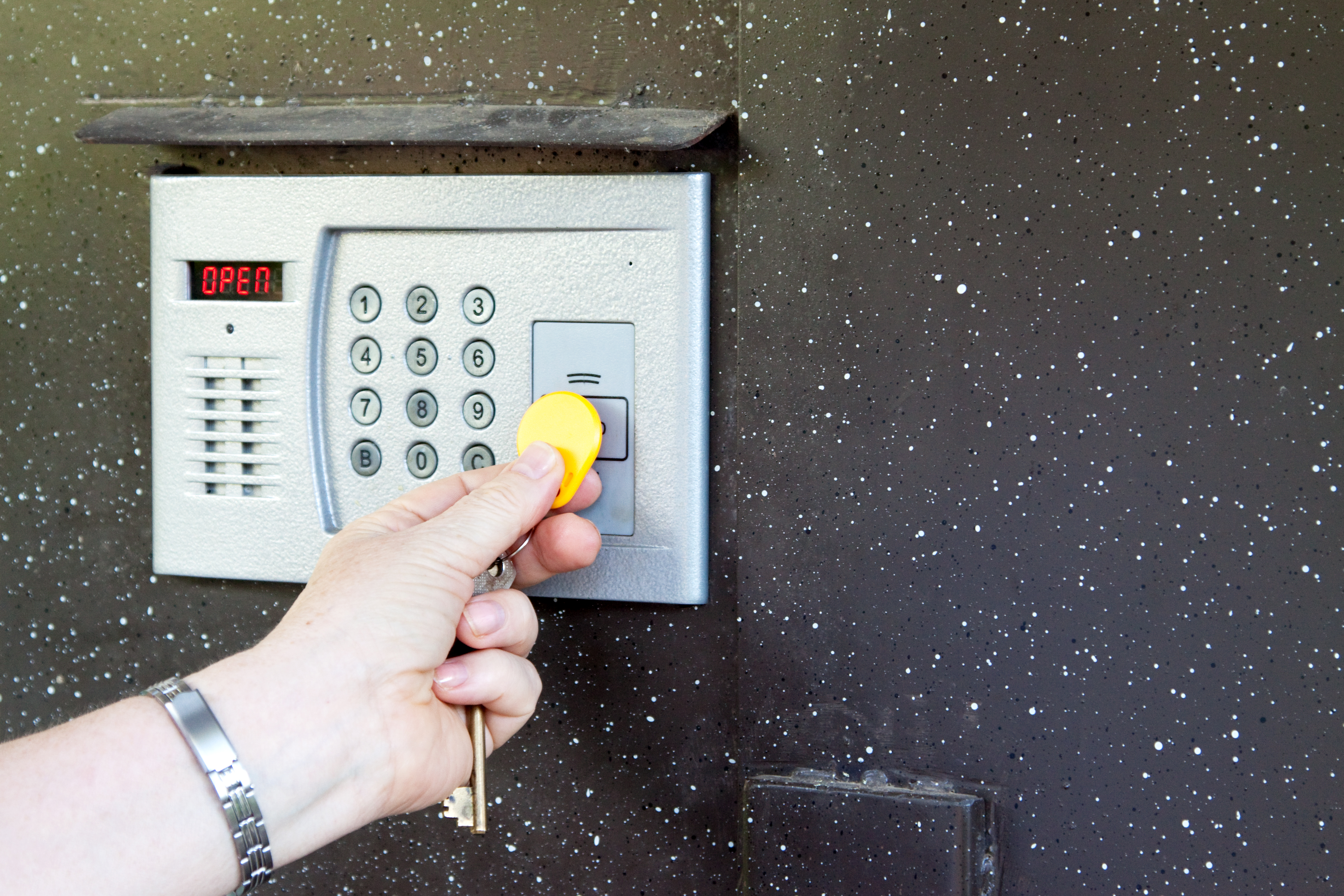 Commercial Lockout