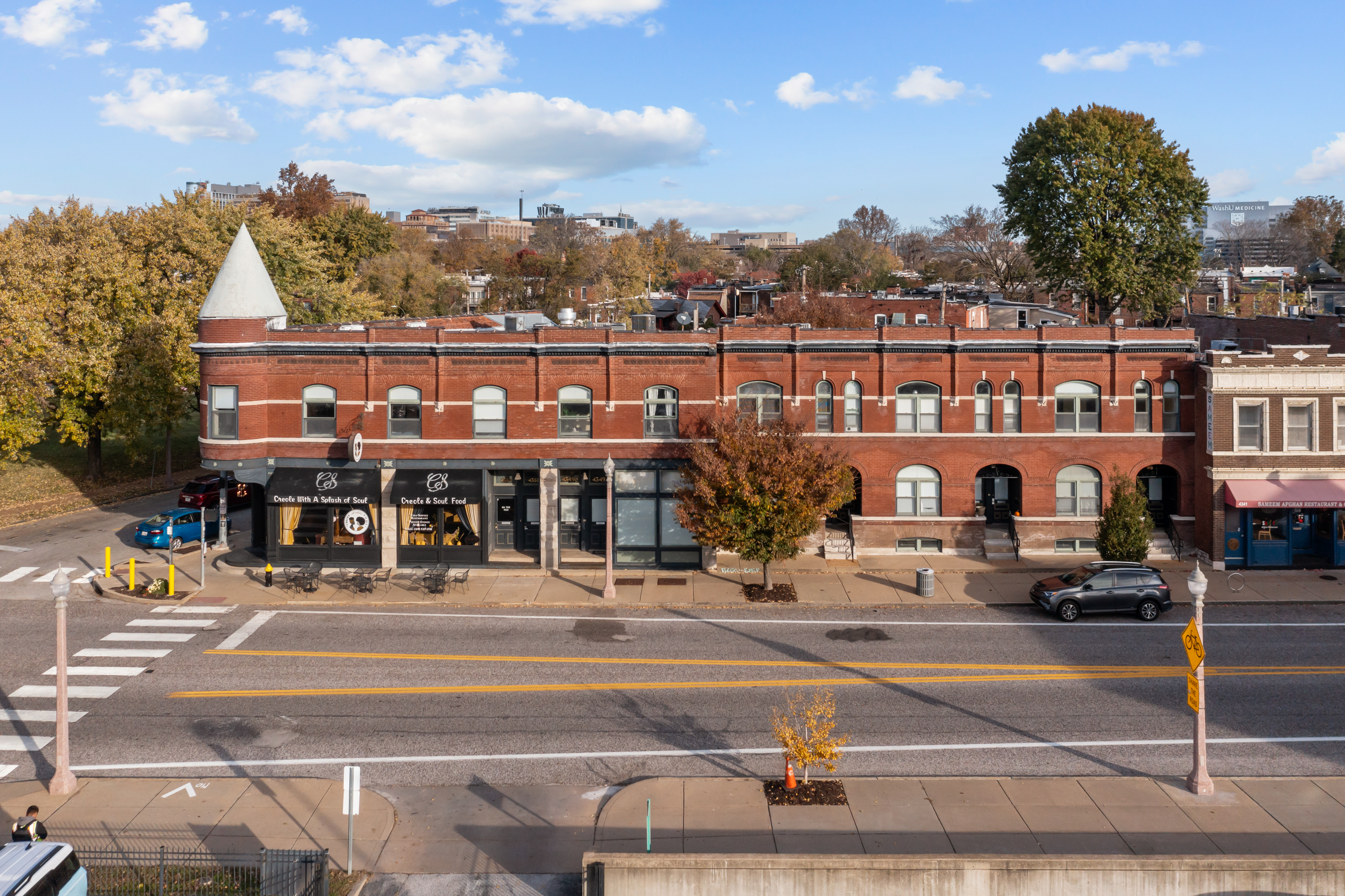 4343 Manchester