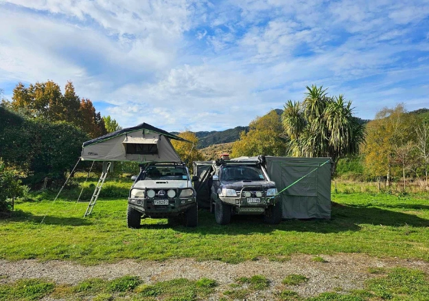 Roof top tent setup