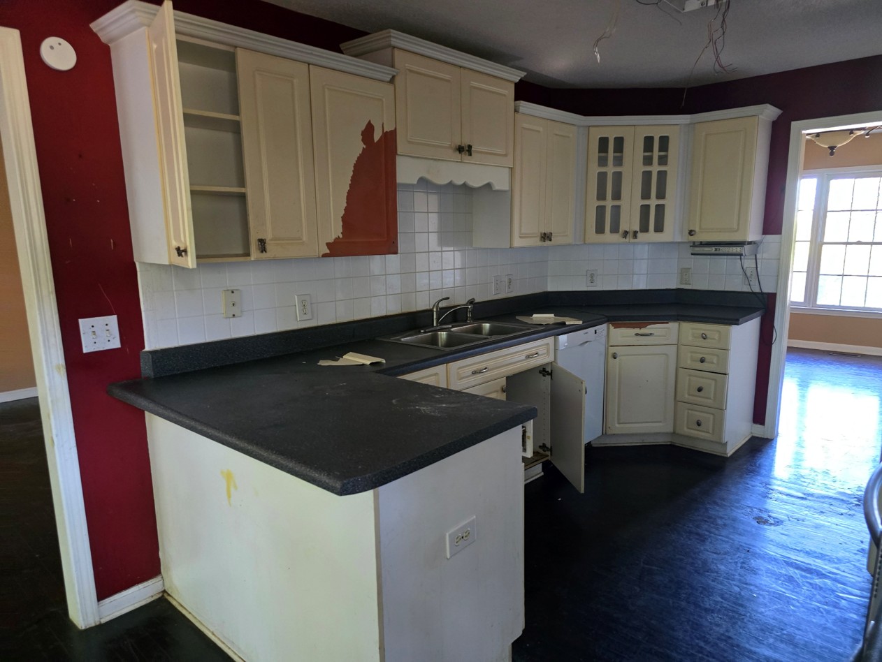 Interior finish carpentry Bartow County GA — Marshall's Handyman Service