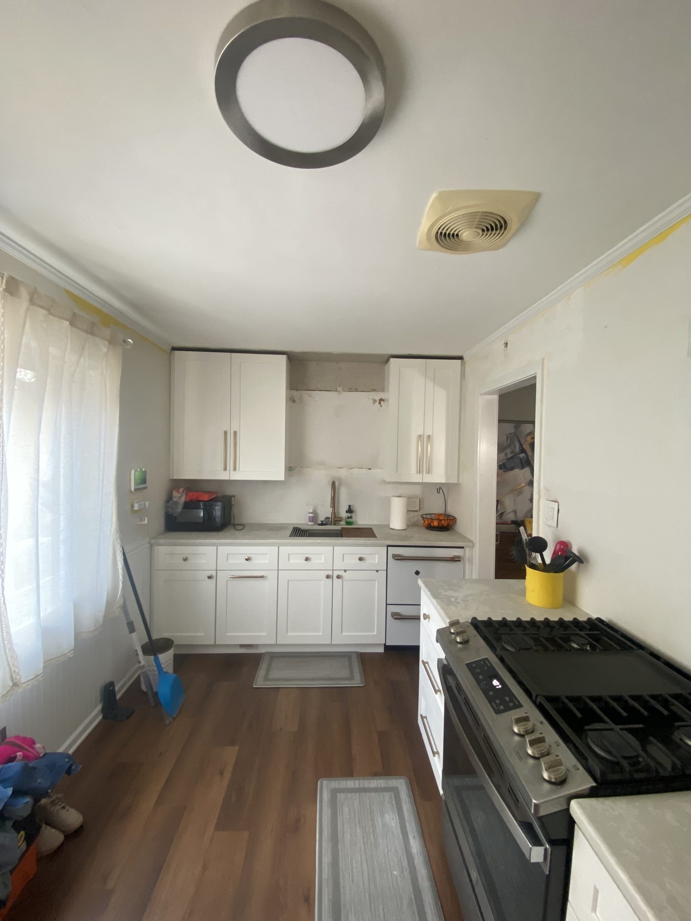 Rental unit kitchen