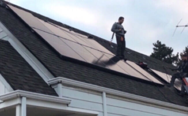 Clean All-Black Solar Roof Design