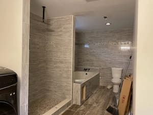 {{ custom_values.service_1 }} in {{custom_values.area_6})