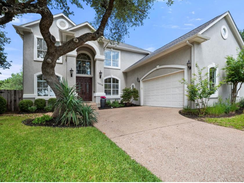 10908 San Souci Drive, Austin, Texas, purchased by a buyer Julie Hutchison represented