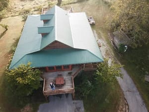 {{ custom_values.service_1 }} in {{custom_values.area_4})