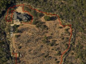 {{ custom_values.service_4 }} in {{custom_values.area_2})