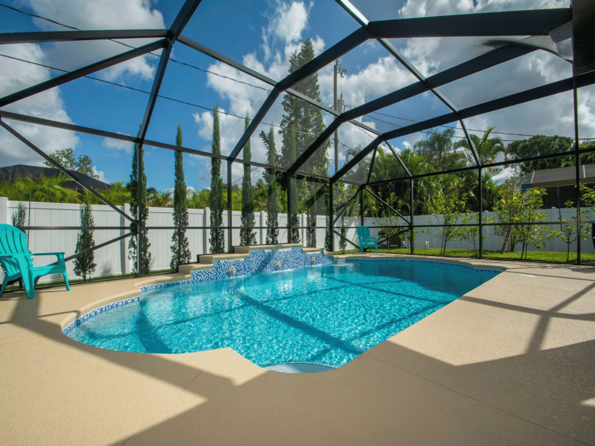 Pool cage screen enclosure Ft Lauderdale, FL