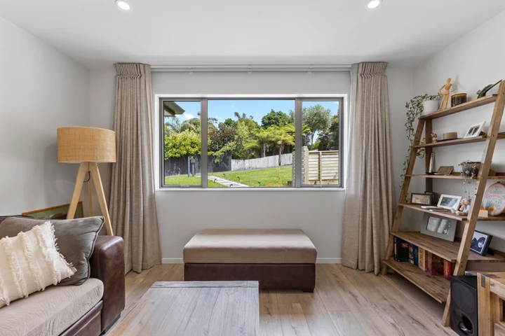 HDR real estate photography Auckland — interior showing balanced exposure across bright windows and shadow detail in darker corners