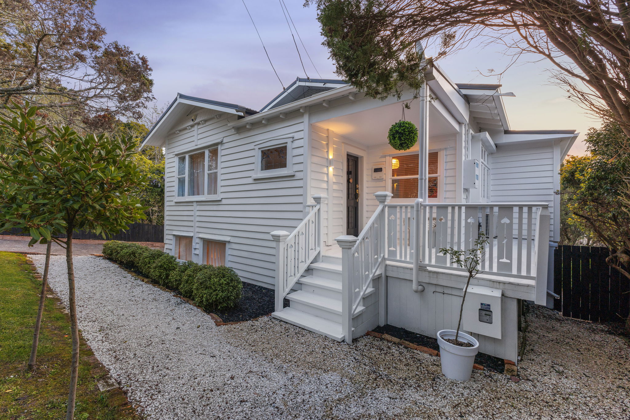 Dusk Photography vs Virtual Twilight for Auckland Listings