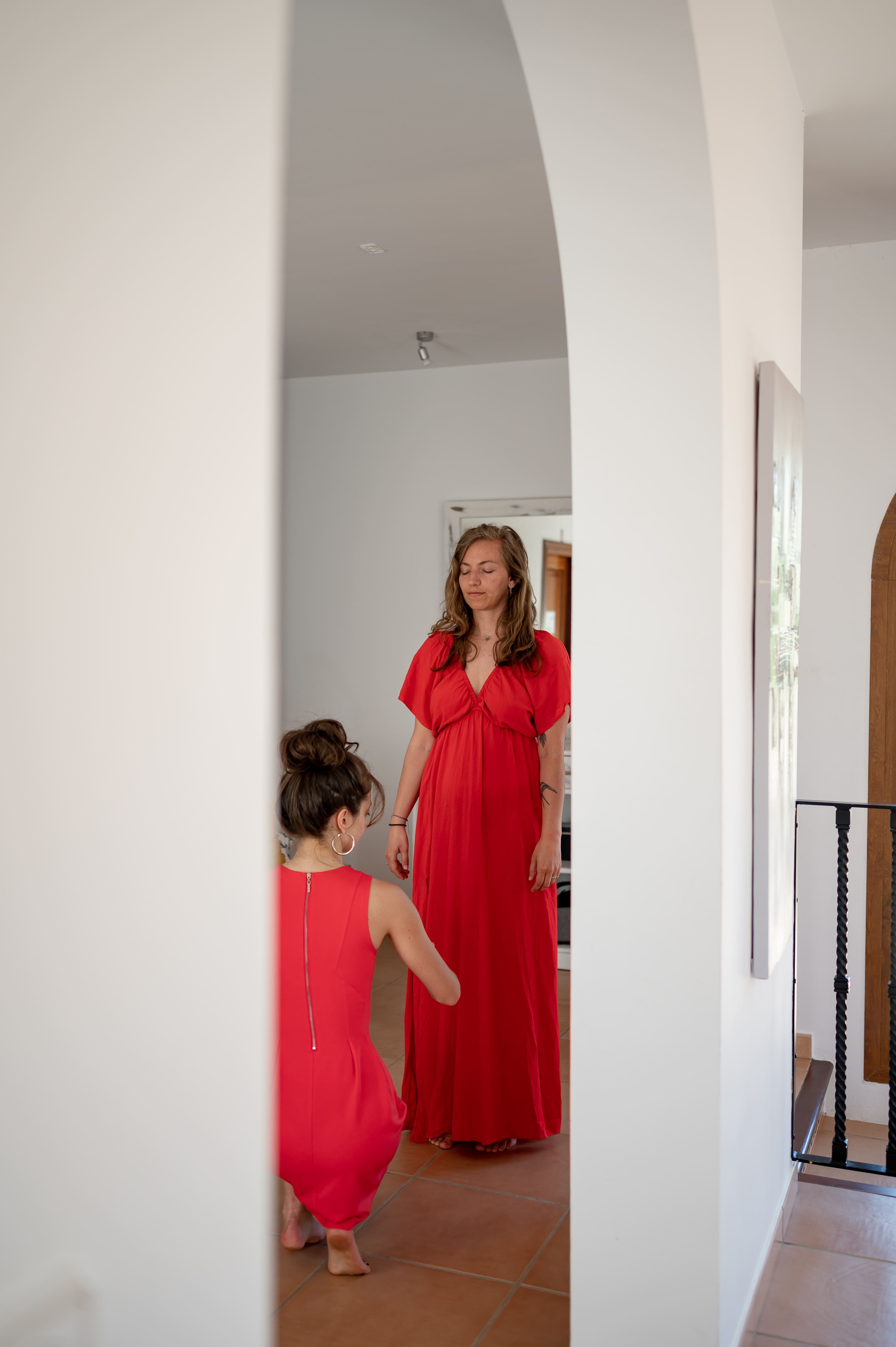 Women's retreat Mallorca 2026 - somatic healing and womb ceremony with Nikita Anand