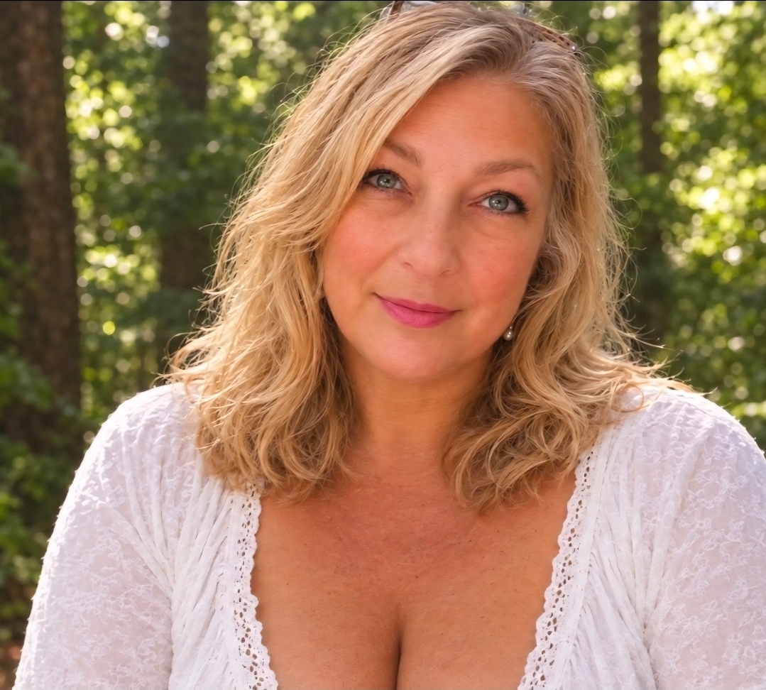 Portrait of Misty Mayfaire